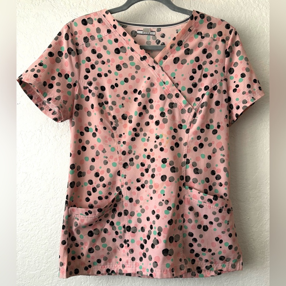 Scrub top